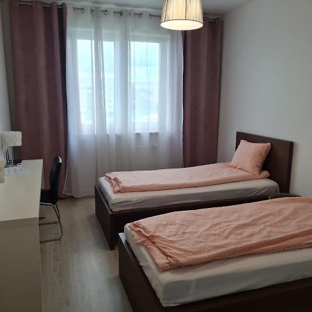 Apartament Na Lazurowej Varşovia Exterior foto