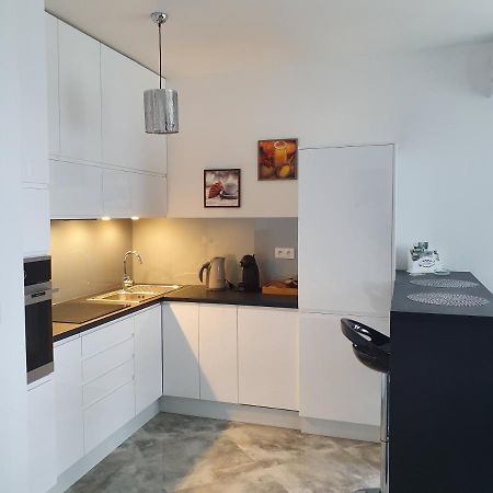 Apartament Na Lazurowej Varşovia Exterior foto