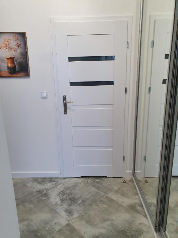 Apartament Na Lazurowej Varşovia Exterior foto
